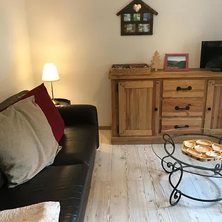 Semesterbostad De La Mesange Rochesson