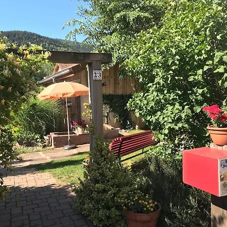 Semesterbostad De La Mesange *