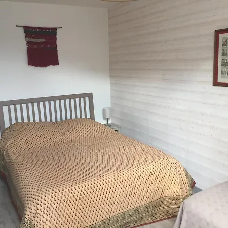 De La Mesange Nyaraló *