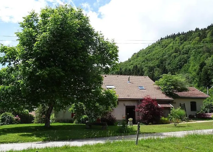 De La Mesange Casa de Férias